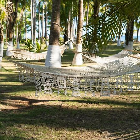 Hotel La Isla Паррита Экстерьер фото